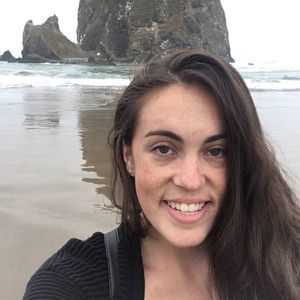 Meet your Posher, Elizabeth